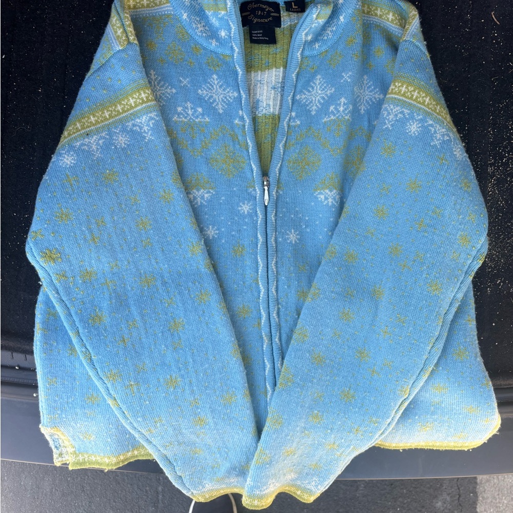 Obermeyer Blue and Green Knit Sweater